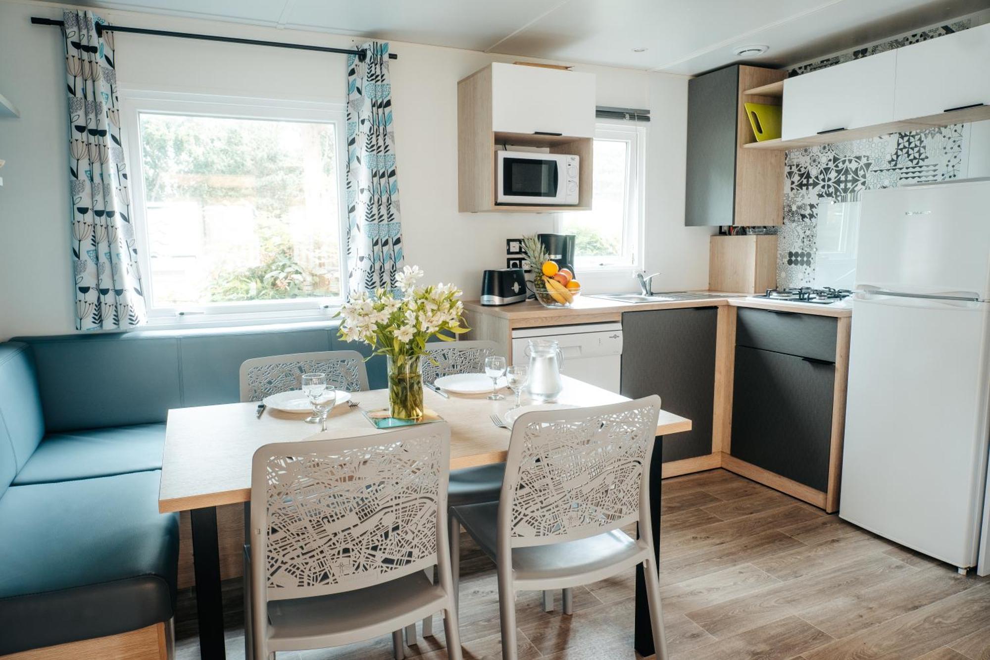 Mobil Home Xxl 4 Chambres - Camping A L'Ombre Des Tilleuls Peyrouse Buitenkant foto
